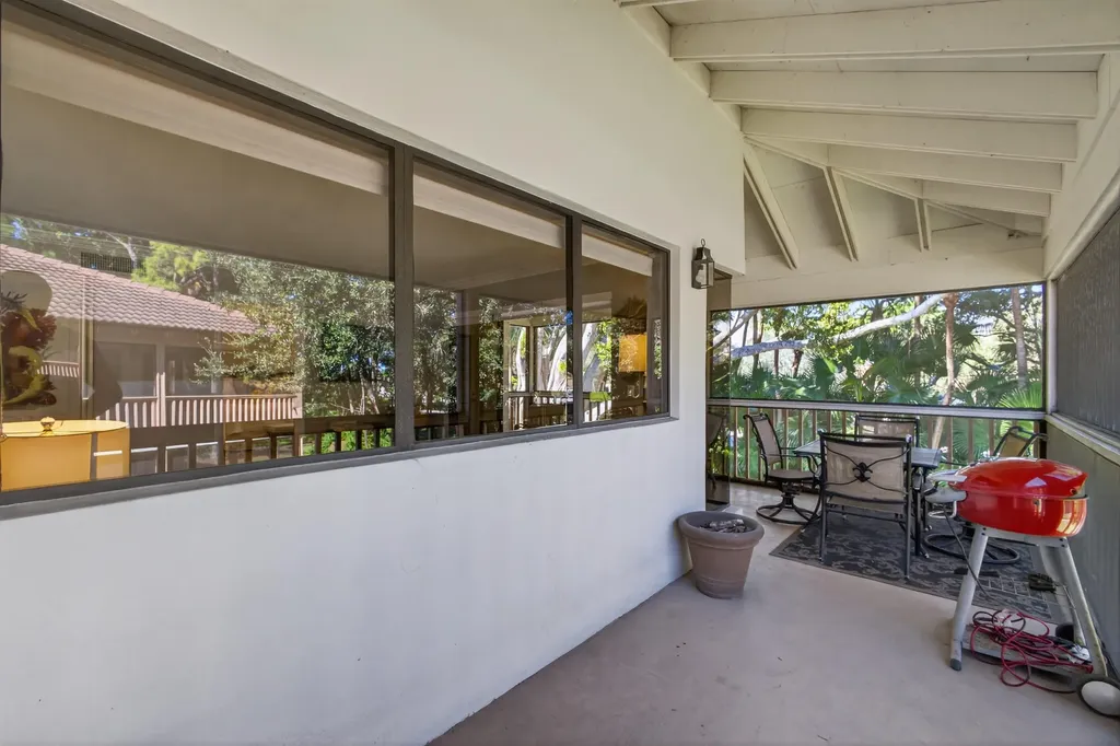 605 Brackenwood Cove Palm Beach Gardens FL 33418