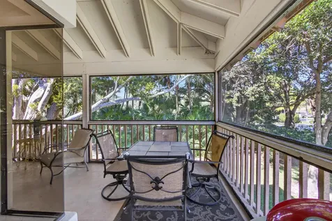 605 Brackenwood Cove Palm Beach Gardens FL 33418
