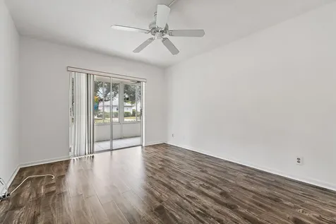 5570 Tamberlane Circle Palm Beach Gardens FL 33418