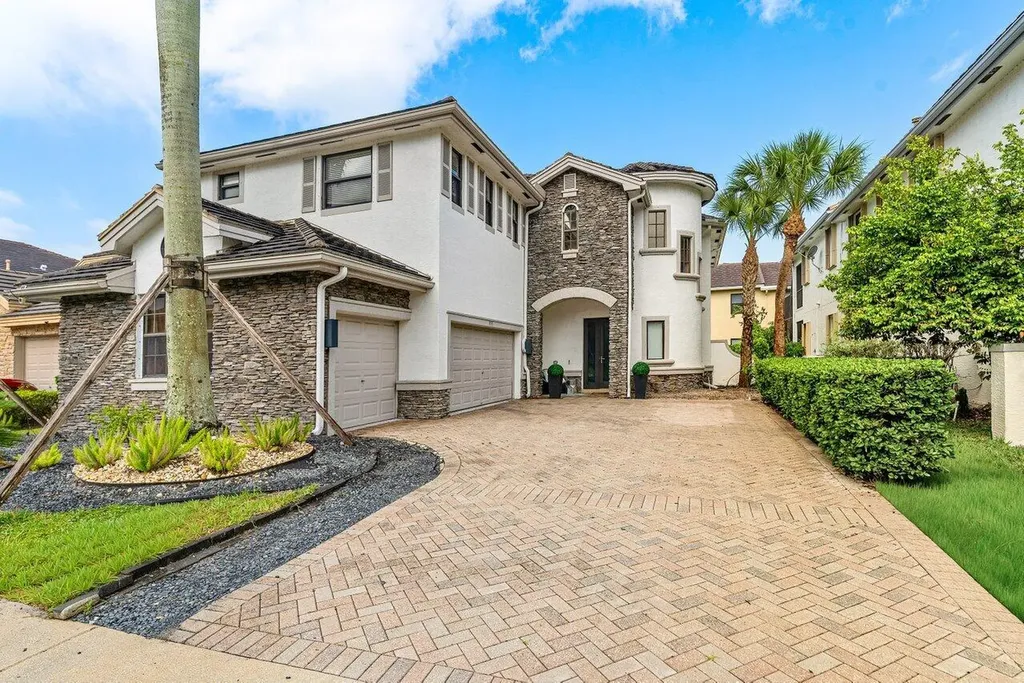 3555 Birague Drive Wellington FL 33449
