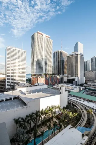 133 NE 2nd Avenue Miami FL 33132