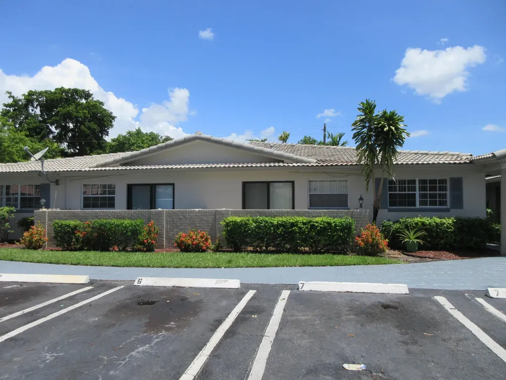 8601 NW 35th Street Coral Springs FL 33065