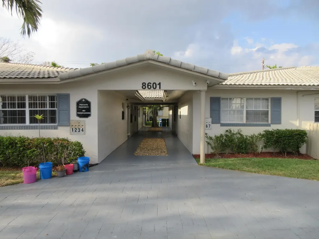 8601 NW 35th Street Coral Springs FL 33065