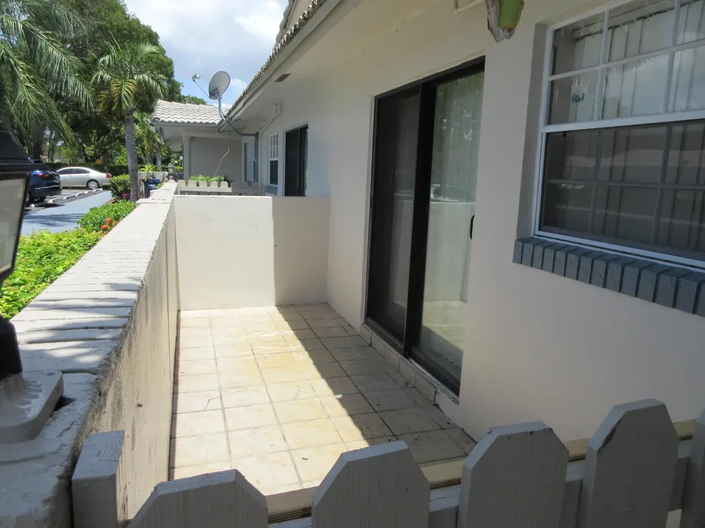 8601 NW 35th Street Coral Springs FL 33065