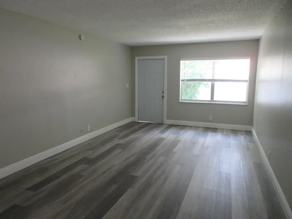 8601 NW 35th Street Coral Springs FL 33065