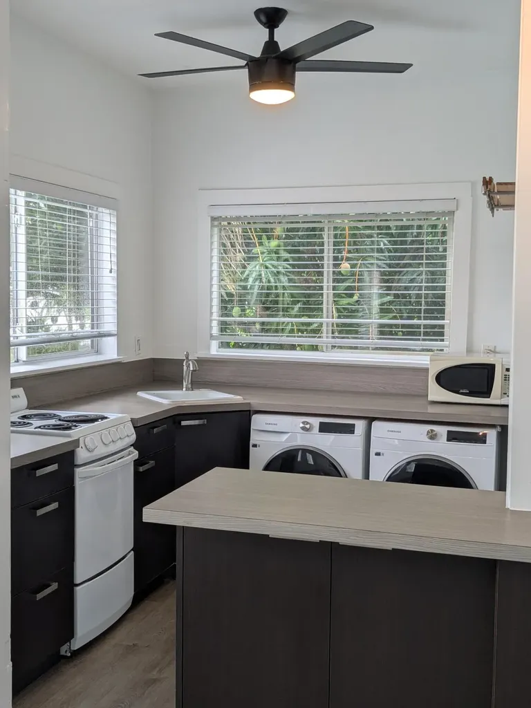 21 SE 11th Avenue Fort Lauderdale FL 33301