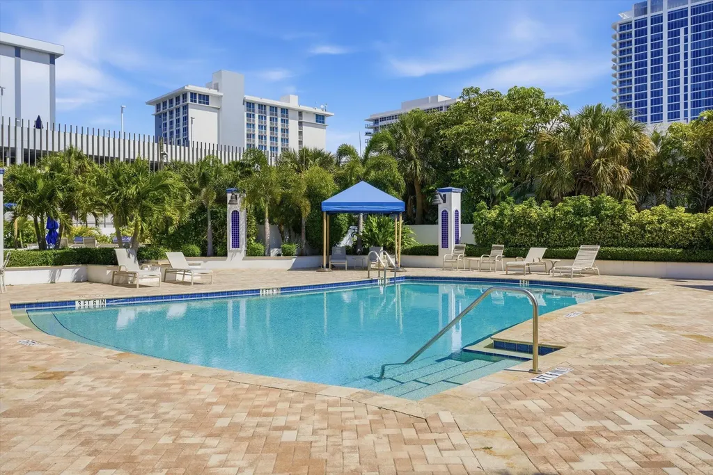 336 N Birch Road Fort Lauderdale FL 33304