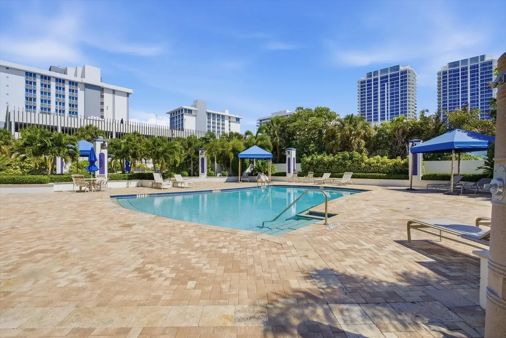 336 N Birch Road Fort Lauderdale FL 33304