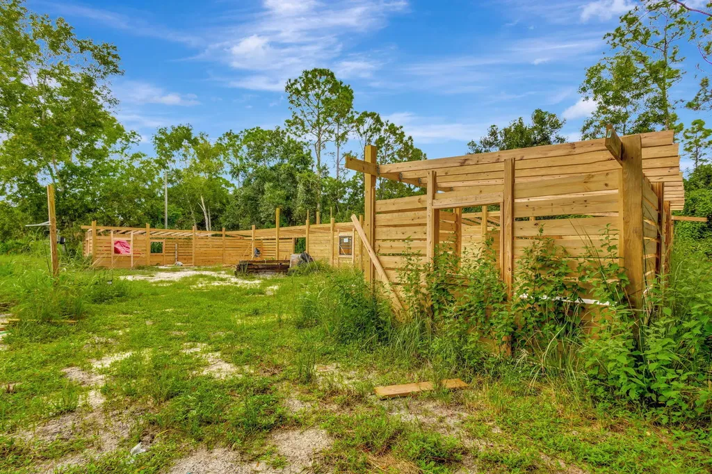 15532 43rd Road N Loxahatchee Groves FL 33470
