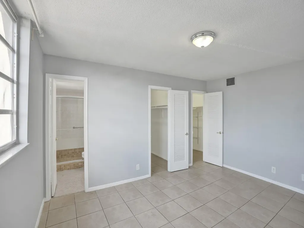 1811 Jefferson Street Hollywood FL 33020