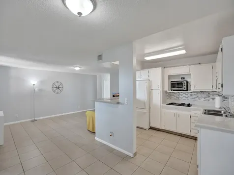 1811 Jefferson Street Hollywood FL 33020