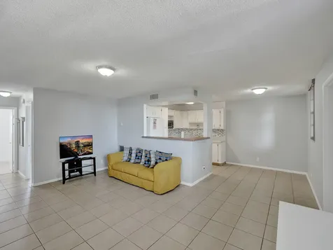 1811 Jefferson Street Hollywood FL 33020