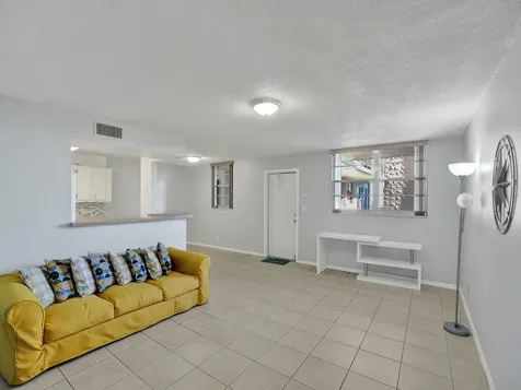 1811 Jefferson Street Hollywood FL 33020