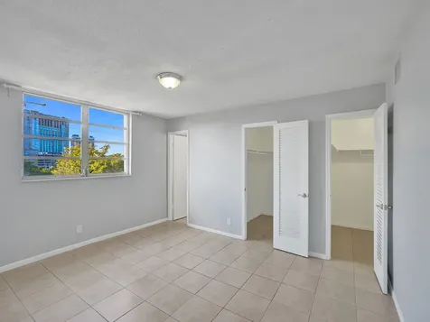 1811 Jefferson Street Hollywood FL 33020