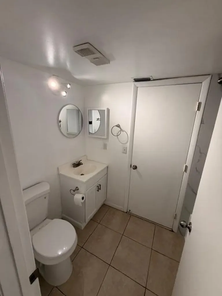 5661 Riverside Drive Coral Springs FL 33067