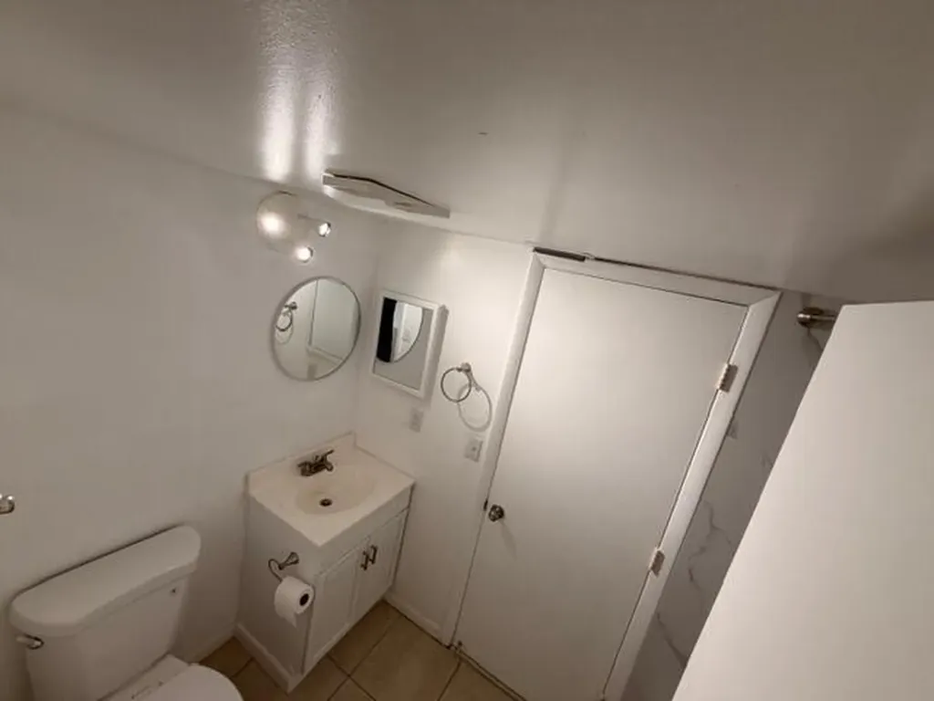 5661 Riverside Drive Coral Springs FL 33067