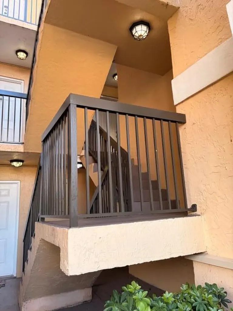 5661 Riverside Drive Coral Springs FL 33067