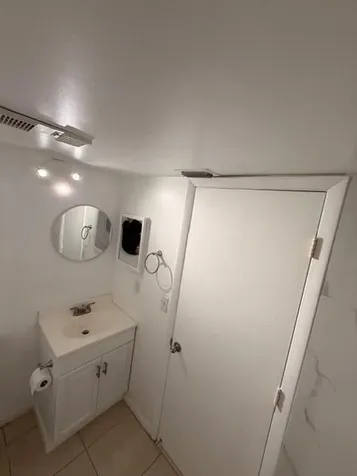5661 Riverside Drive Coral Springs FL 33067