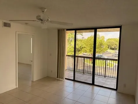 5661 Riverside Drive Coral Springs FL 33067