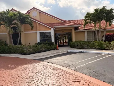 5661 Riverside Drive Coral Springs FL 33067