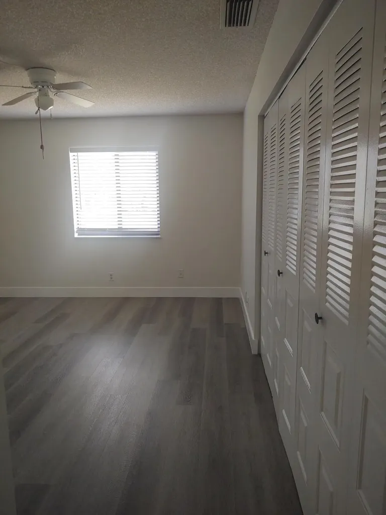 140 NW 70th Boca Raton FL 33487