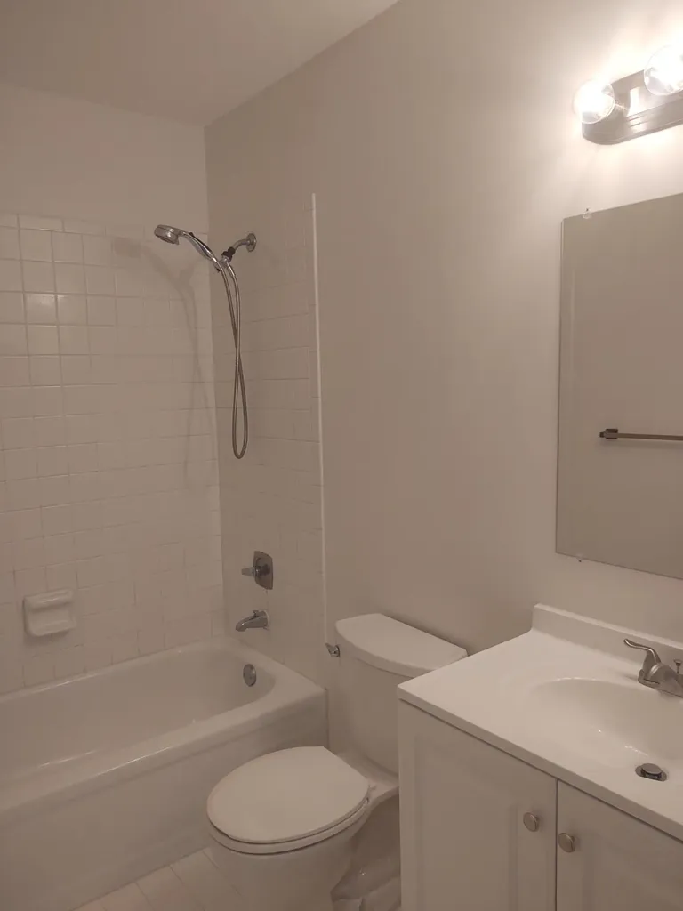 140 NW 70th Boca Raton FL 33487