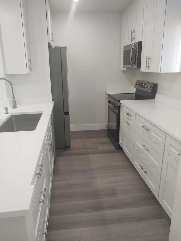 140 NW 70th Boca Raton FL 33487