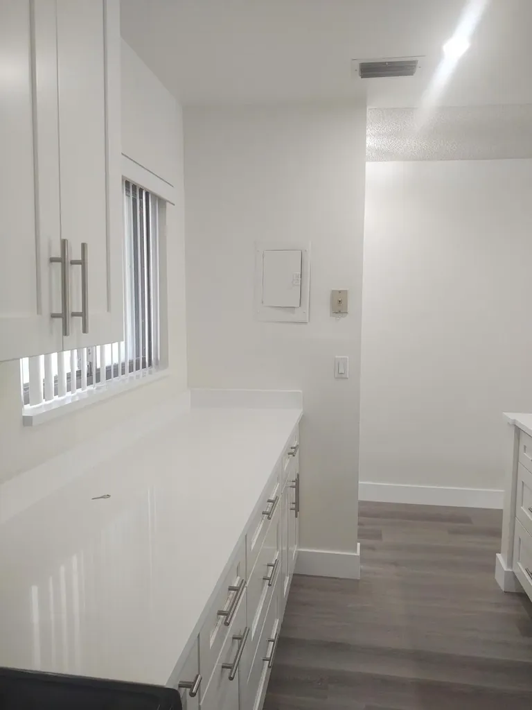 140 NW 70th Boca Raton FL 33487
