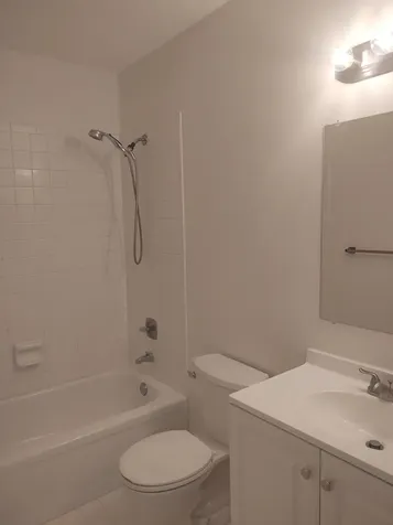 140 NW 70th Boca Raton FL 33487