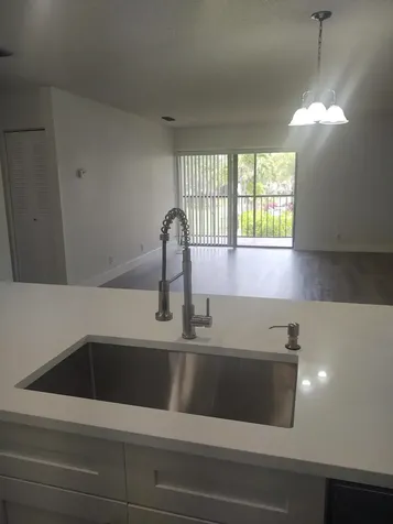 140 NW 70th Boca Raton FL 33487