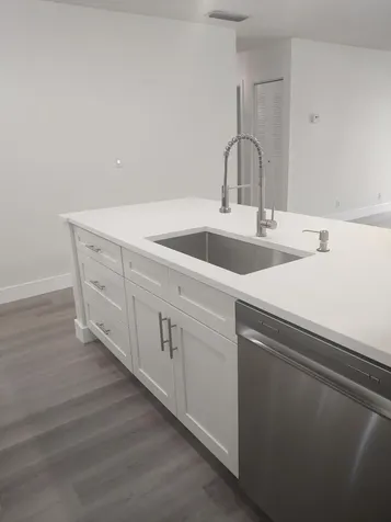 140 NW 70th Boca Raton FL 33487