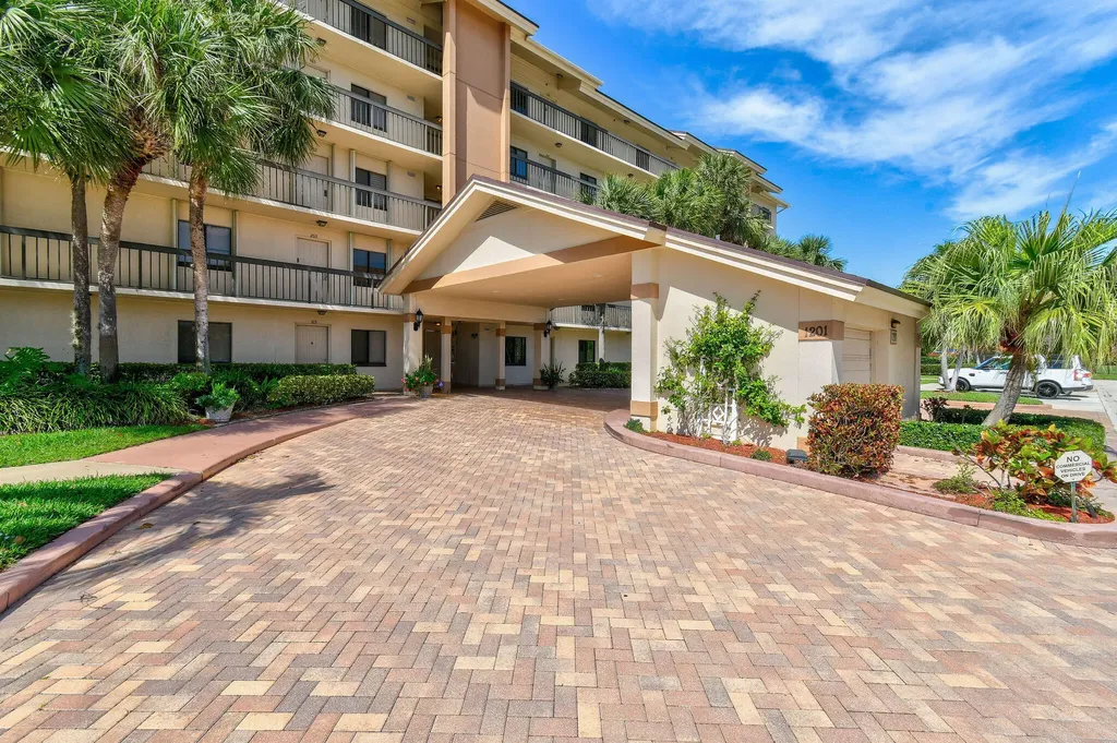 1201 Seafarer Circle Jupiter FL 33477