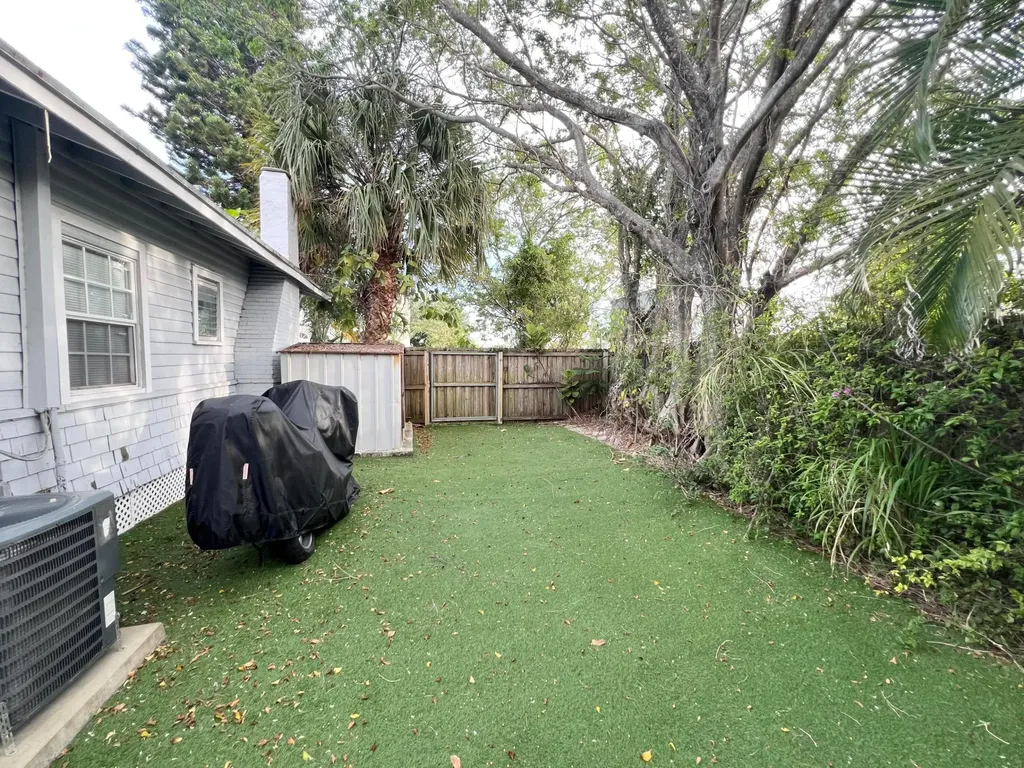 431 Ardmore Road West Palm Beach FL 33401