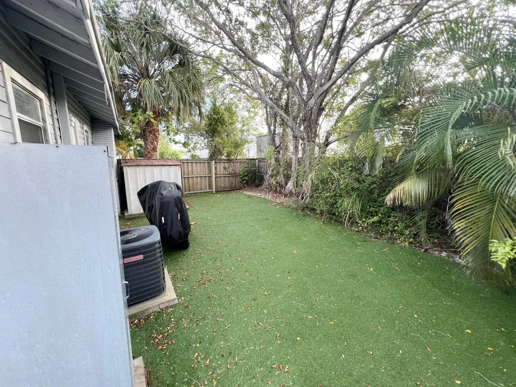 431 Ardmore Road West Palm Beach FL 33401