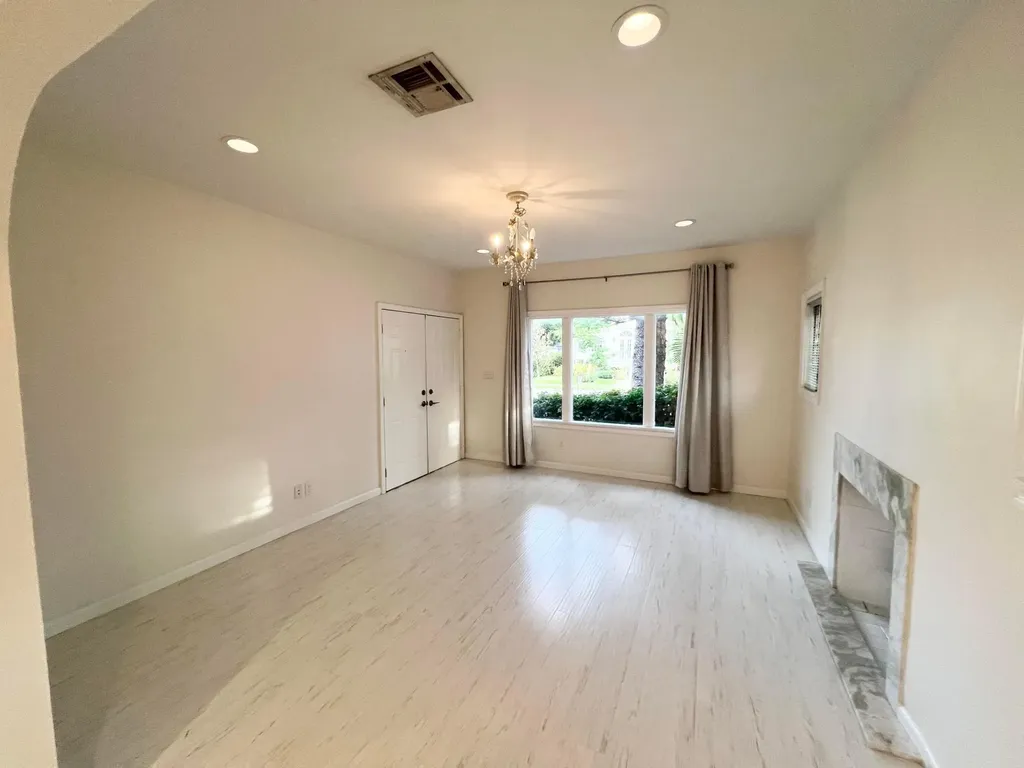 431 Ardmore Road West Palm Beach FL 33401
