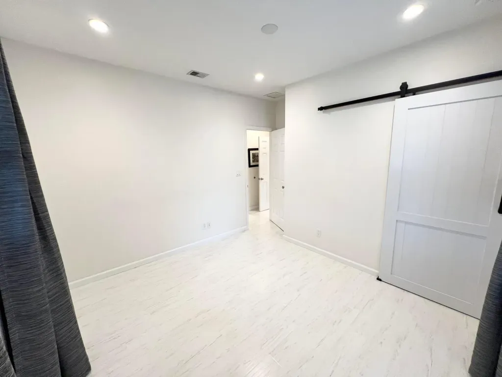431 Ardmore Road West Palm Beach FL 33401