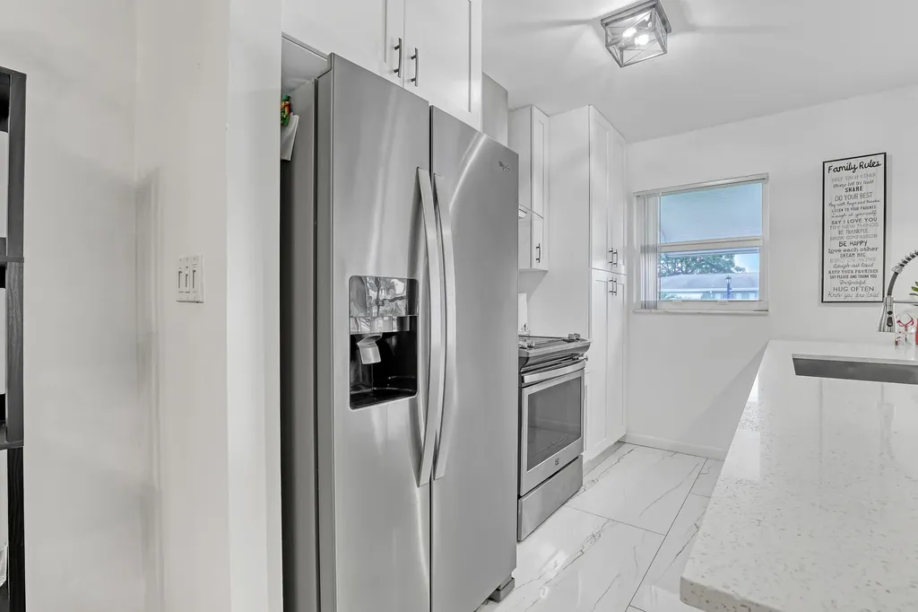 245 Main Boulevard Boynton Beach FL 33435