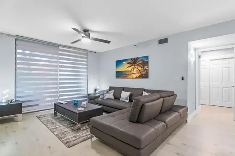 140 Yacht Club Way Hypoluxo FL 33462