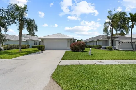 2573 Country Golf Drive Wellington FL 33414