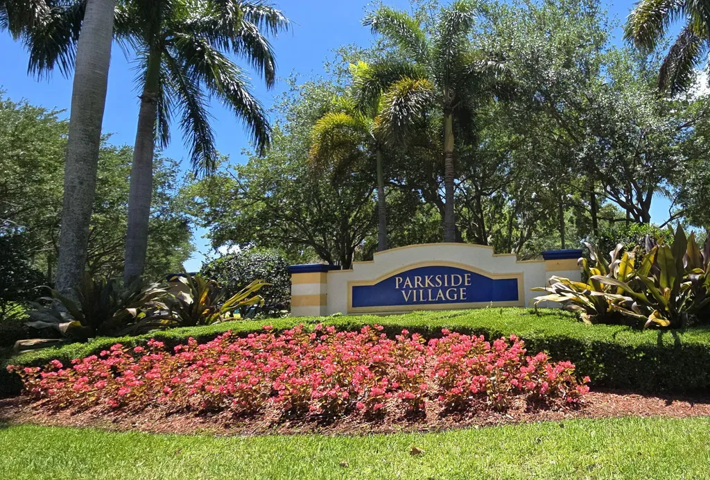 2806 S Evergreen Circle Boynton Beach FL 33426