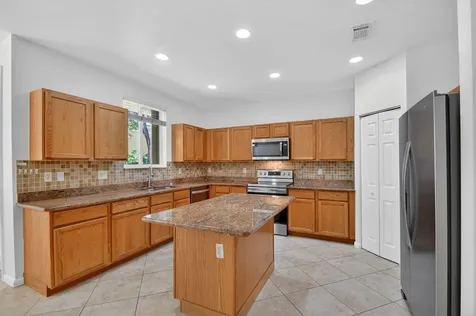 2806 S Evergreen Circle Boynton Beach FL 33426