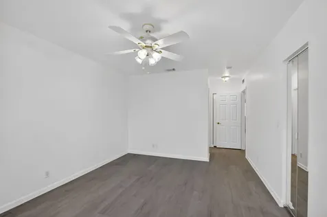 2806 S Evergreen Circle Boynton Beach FL 33426