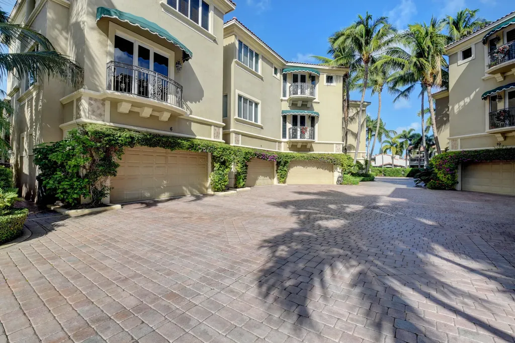 921 Osceola Drive Boca Raton FL 33432