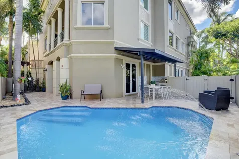 921 Osceola Drive Boca Raton FL 33432