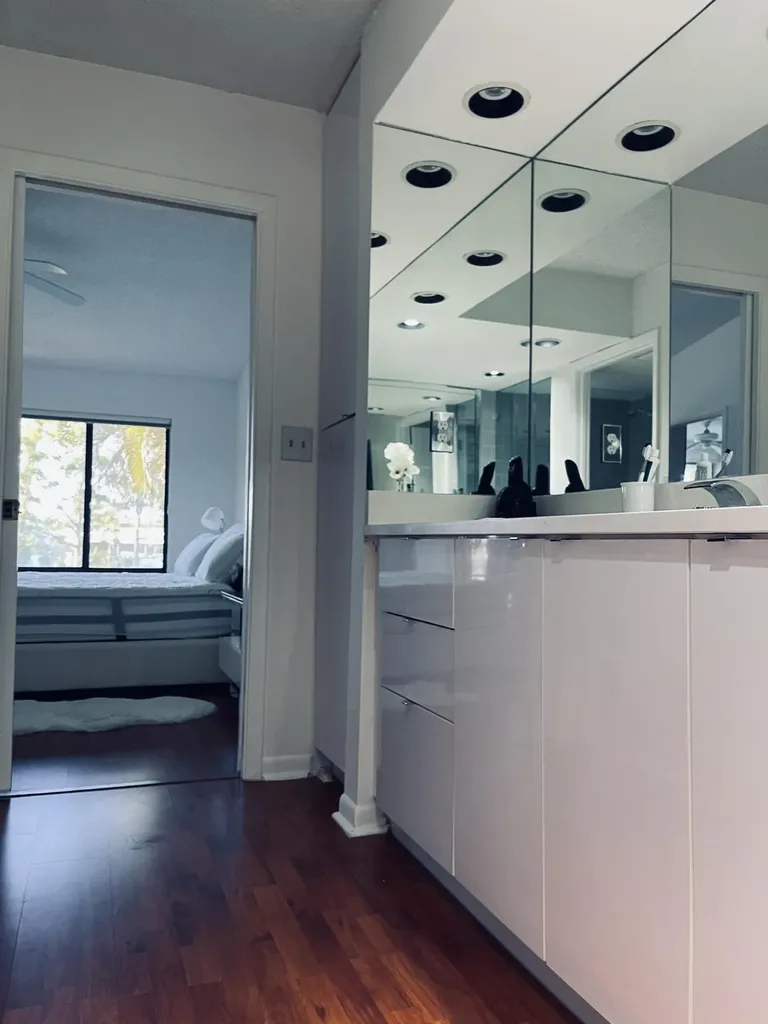 7473 Glendevon Lane Delray Beach FL 33446