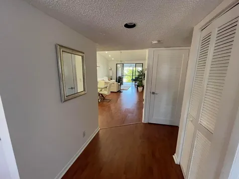7473 Glendevon Lane Delray Beach FL 33446