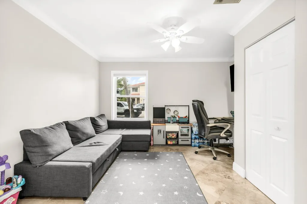 12361 NW 55th Street Coral Springs FL 33076