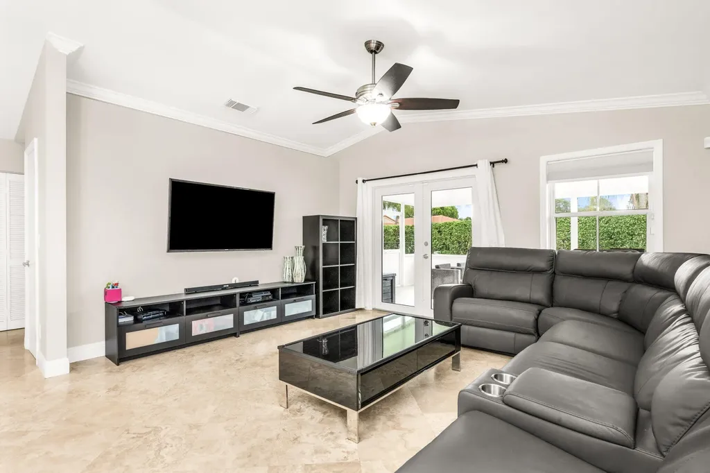 12361 NW 55th Street Coral Springs FL 33076