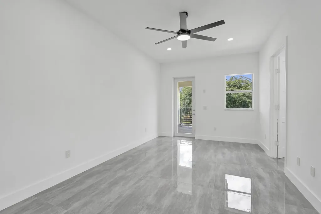 1215 W Las Olas Boulevard Fort Lauderdale FL 33312