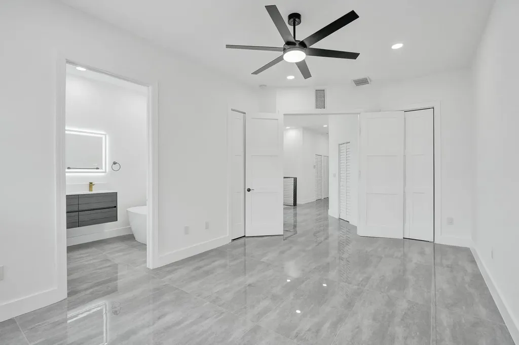 1215 W Las Olas Boulevard Fort Lauderdale FL 33312